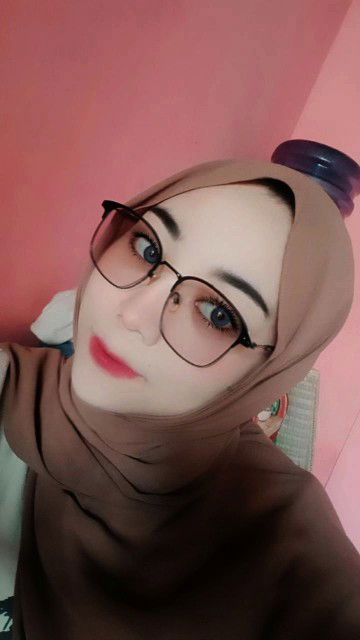 Noni Arum Lestari profile icon