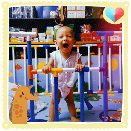 ยิ้มปากกว้างง