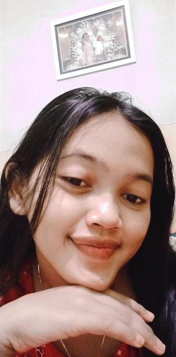 Septi yuliasari profile icon