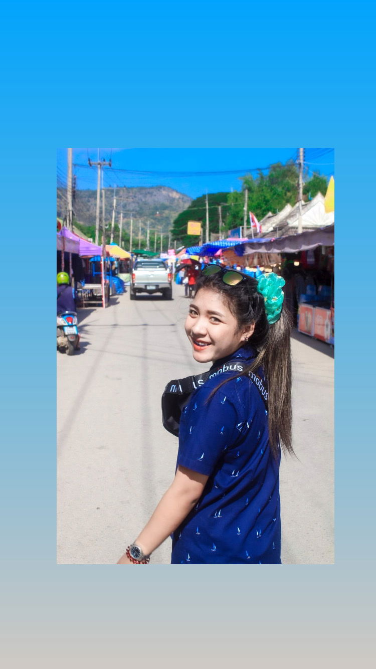 Aom Thananya profile icon