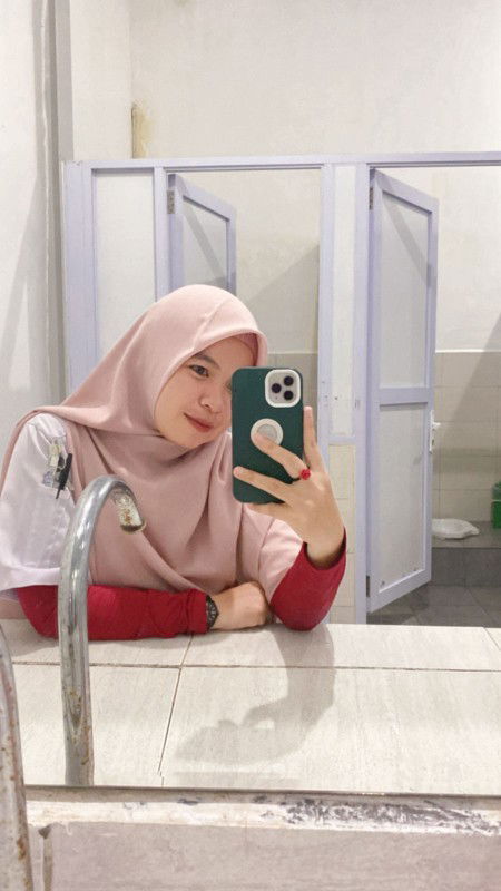 Rivia Yeza profile icon