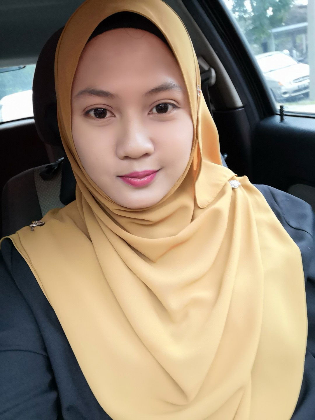 N. Yazmeen profile icon