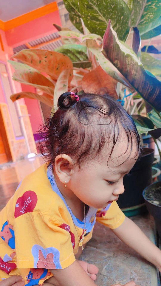 Ninis Farida profile icon