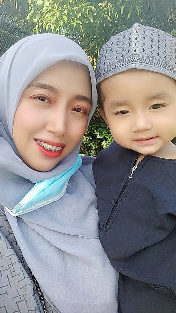 Yang Yang Dahlia profile icon