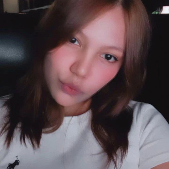 mom of 2 profile icon