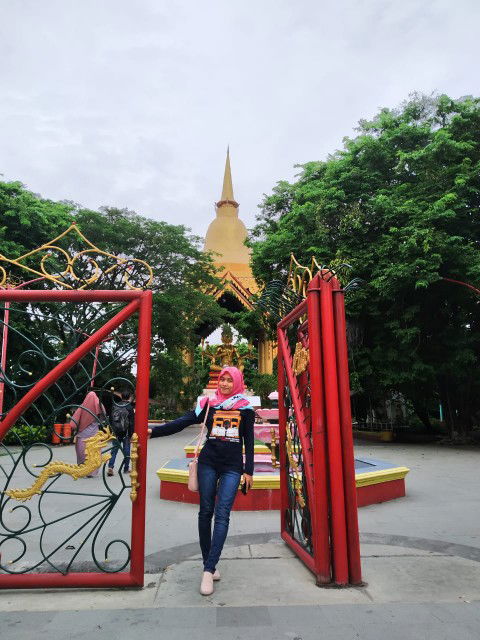 Sri rahayu profile icon