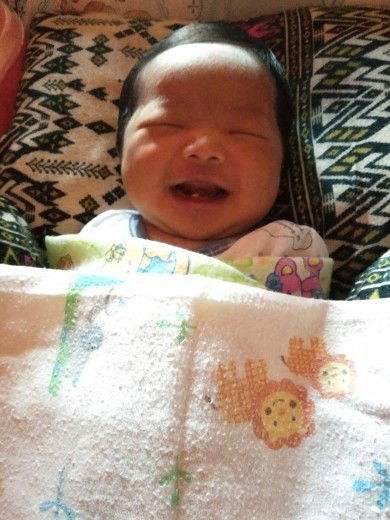 Lidah luka karna ke gesek gigi susu