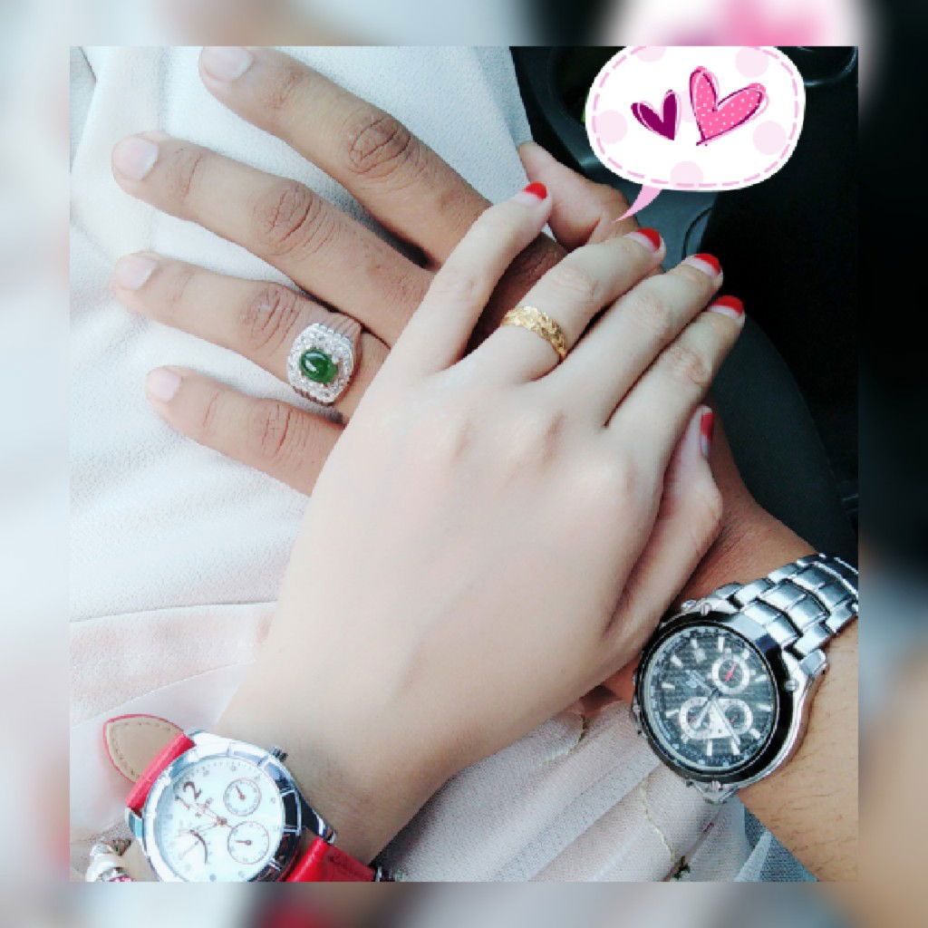 Nina Amani94 profile icon