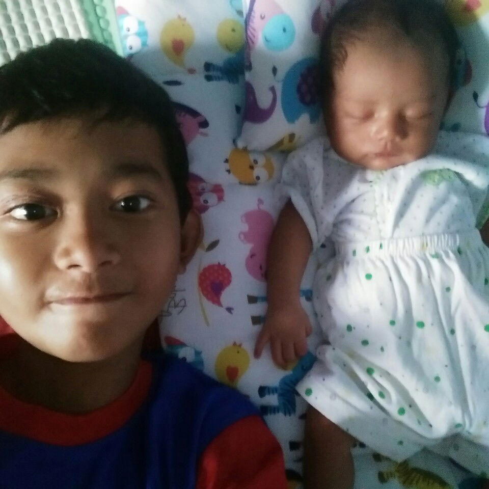 nenden ari apriyanti profile icon