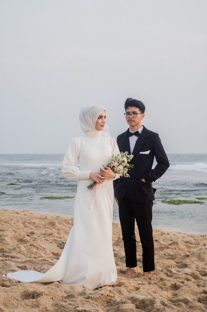 Sindi Okhtafia profile icon