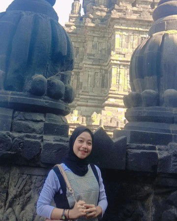 Azzahra Khoeriyah profile icon