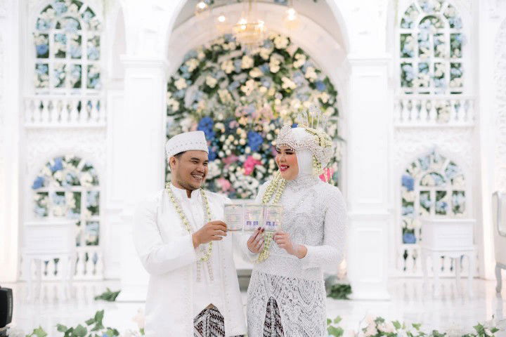 Sherlin Mayangsari profile icon