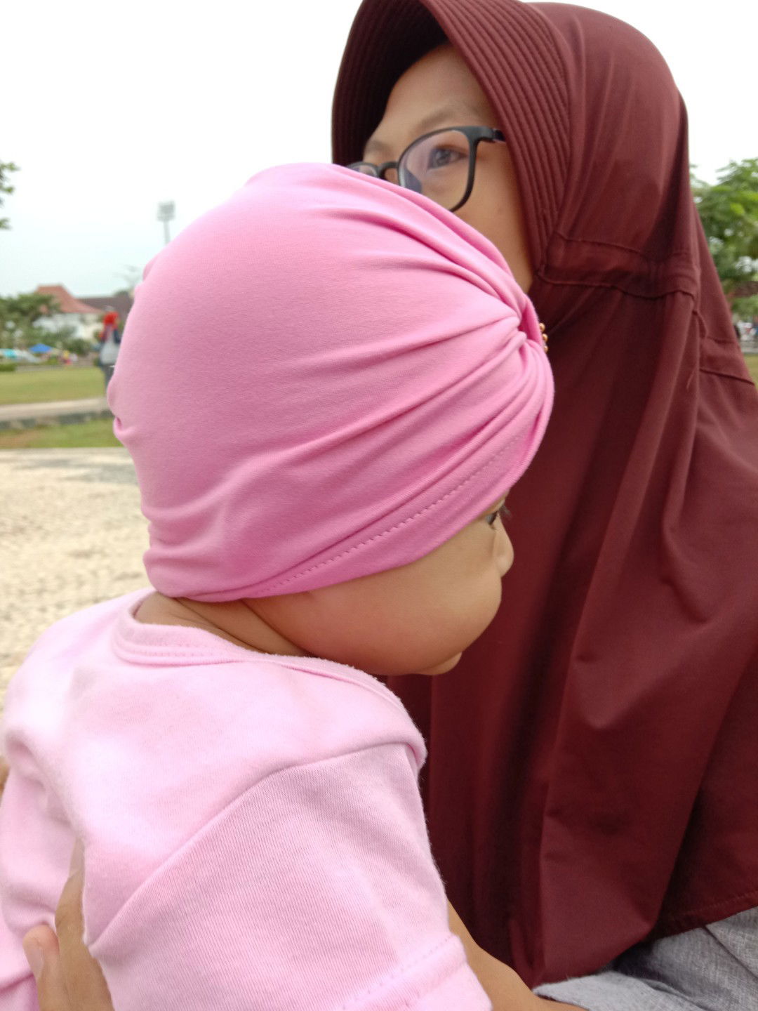 indah alfianur charnain profile icon