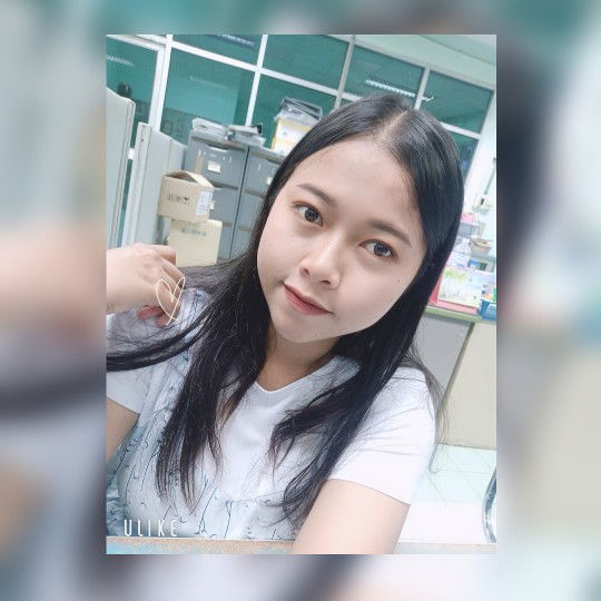 พลอย จ๋า. profile icon