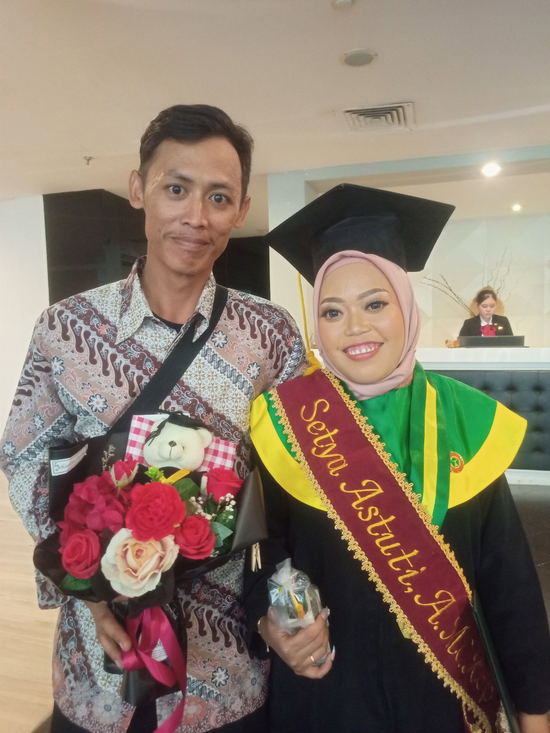 Setya Astuti  profile icon