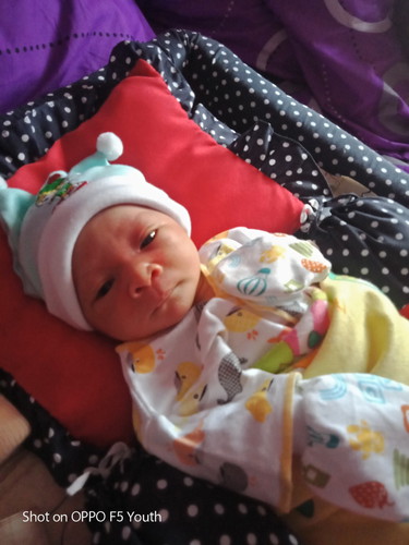 telah lhir baby boy