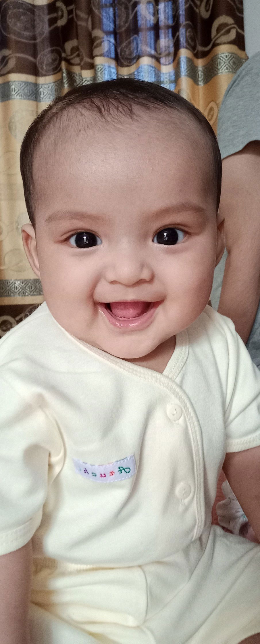 Selalu di bilang Ganteng sama netizen