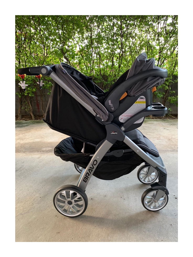 ขายรถเข็นเด็กพร้อมคาร์ซีท 3in1 Chicco Bravo Travel System