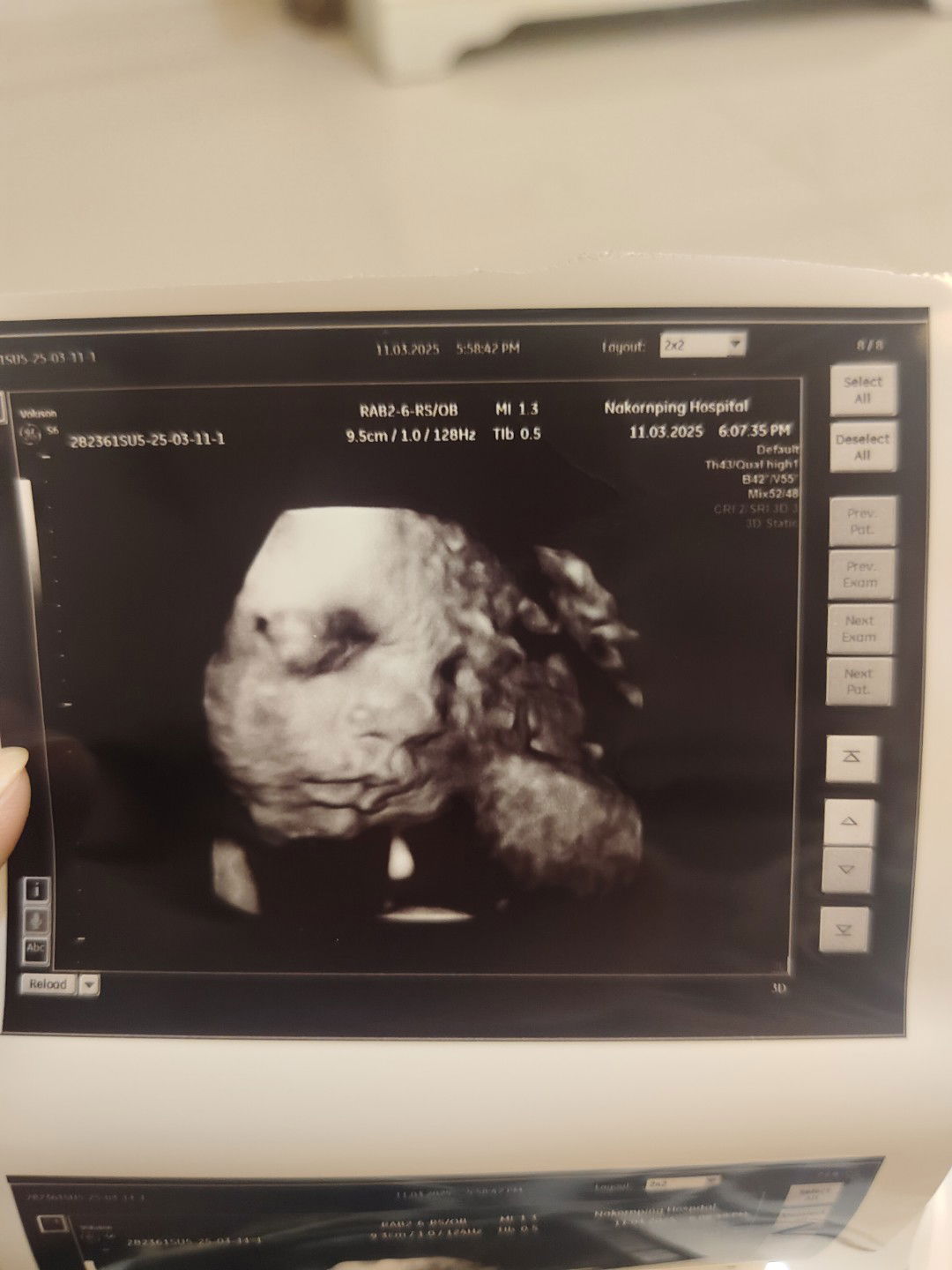 Mommy ice profile icon