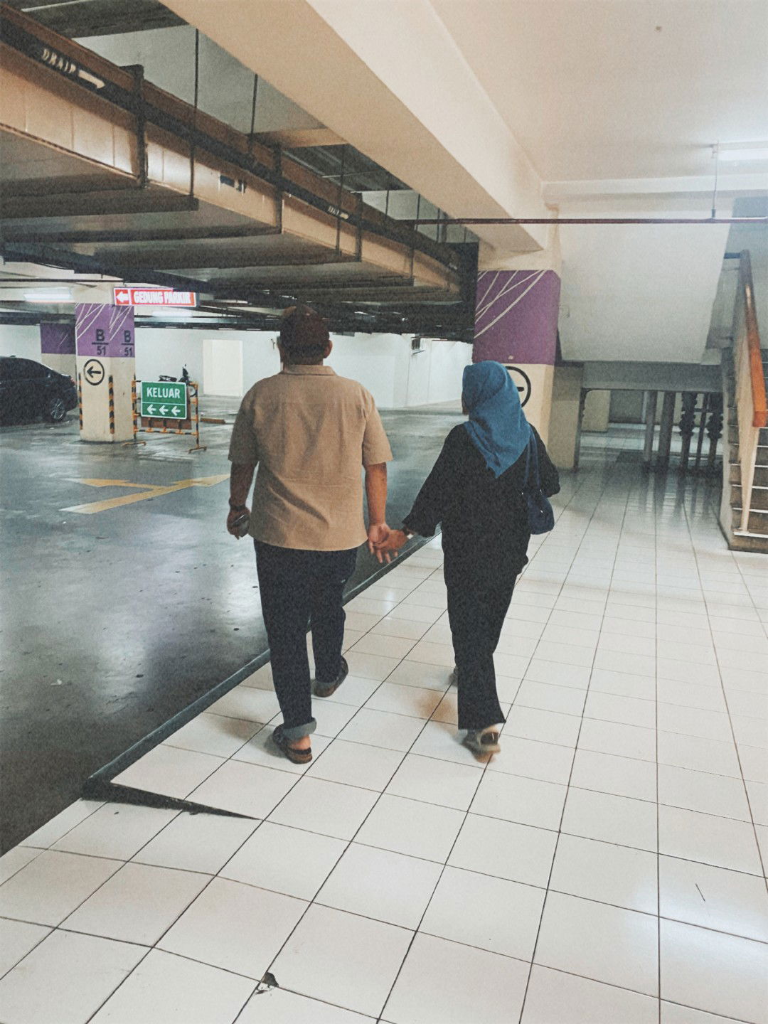 Aida Zuhr profile icon