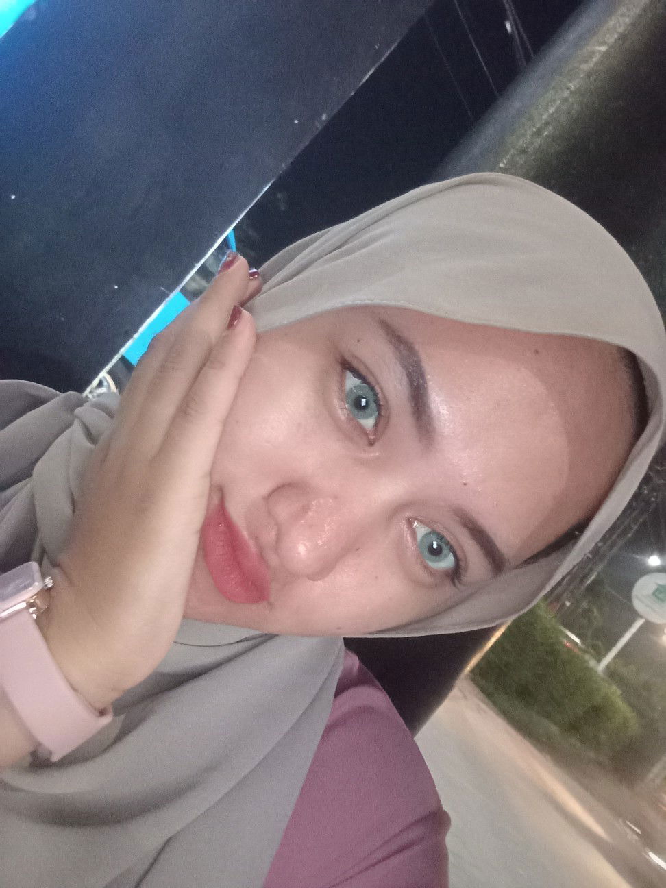 Destin Nurbaiti profile icon