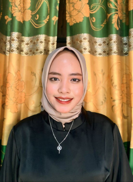 Yuliyanti Putri profile icon