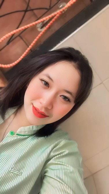 เเอน อารีรัตน์ เกตุสัตบรรณ profile icon