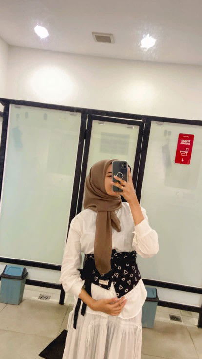 Devi triani  profile icon