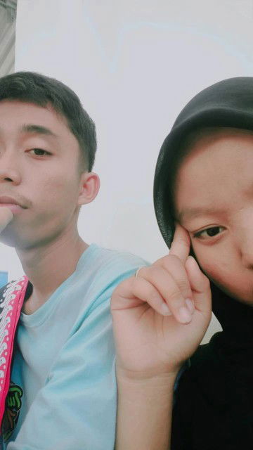 April Liyanti profile icon