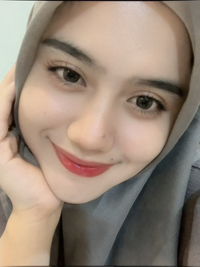 Putri Aprilia Olivia profile icon