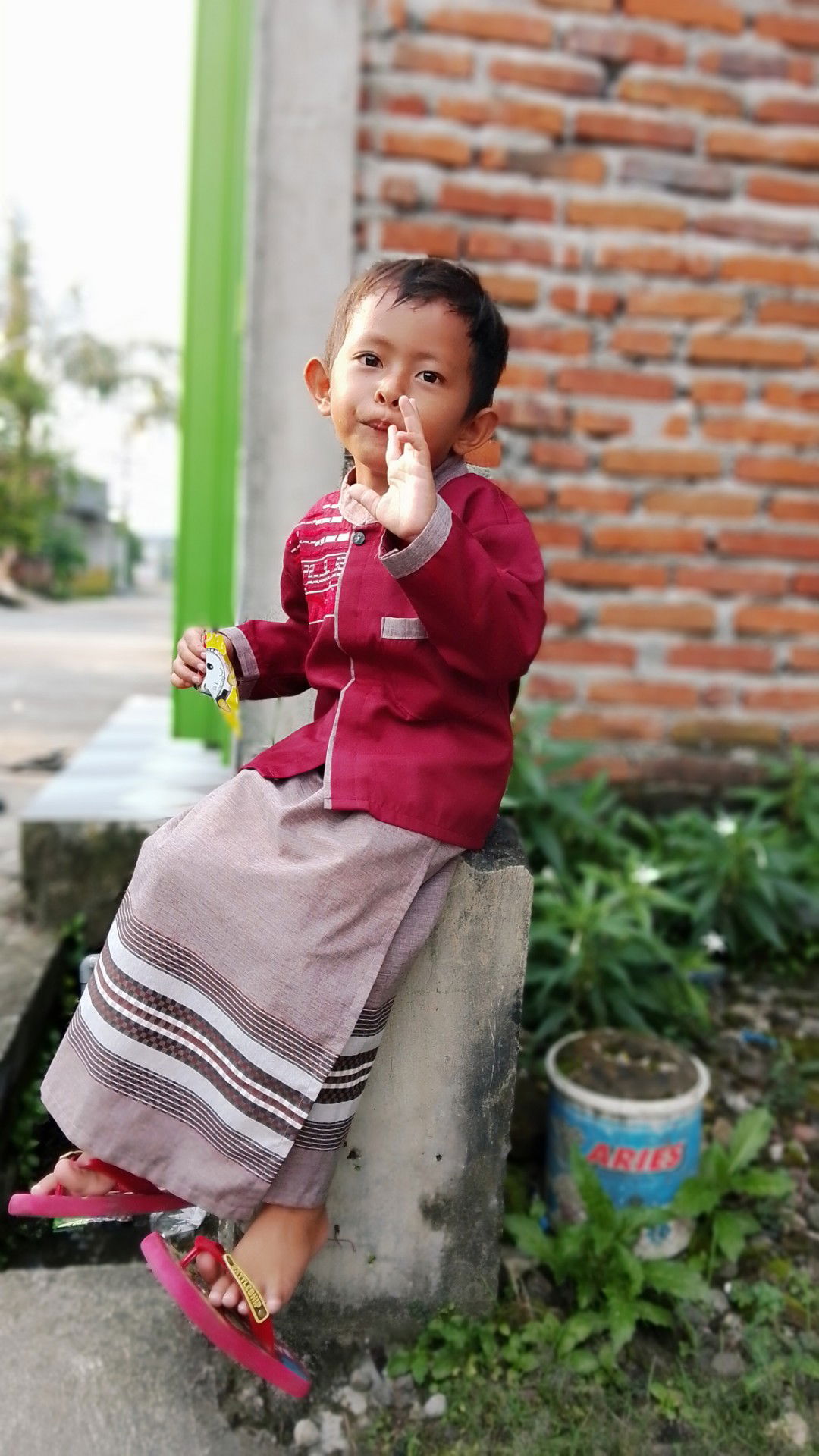 Yulfarida Arini profile icon