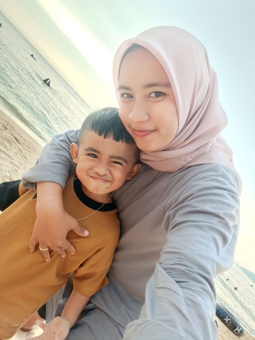 Ayu Wulandari profile icon