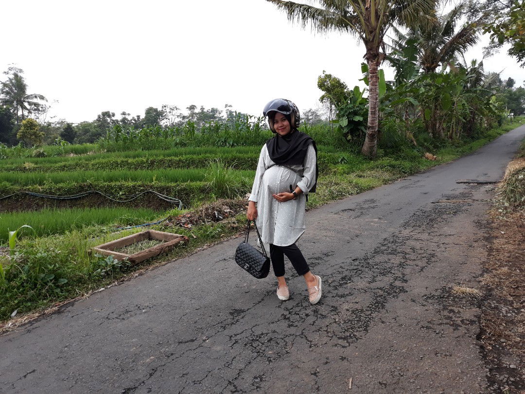 Khumairotun  Nisa profile icon