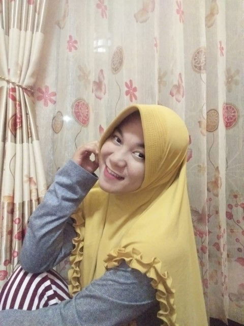 Rida Indro profile icon