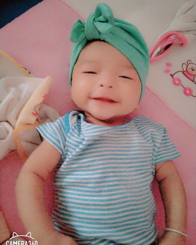 ยิ้มหวาน