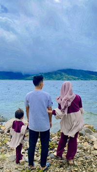 Nurnis Fahilal profile icon