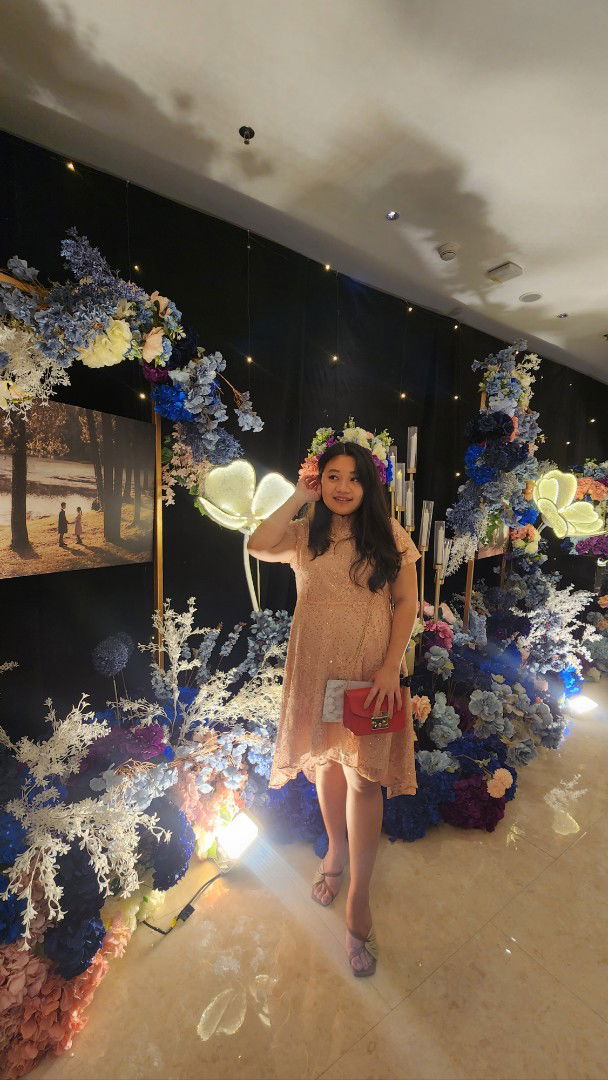 Devina Maria profile icon