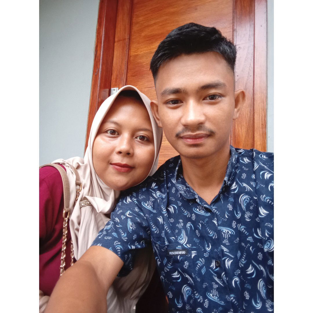 Indah Safitri profile icon