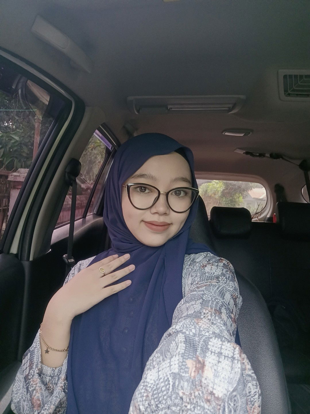 Janatul Mufidah profile icon