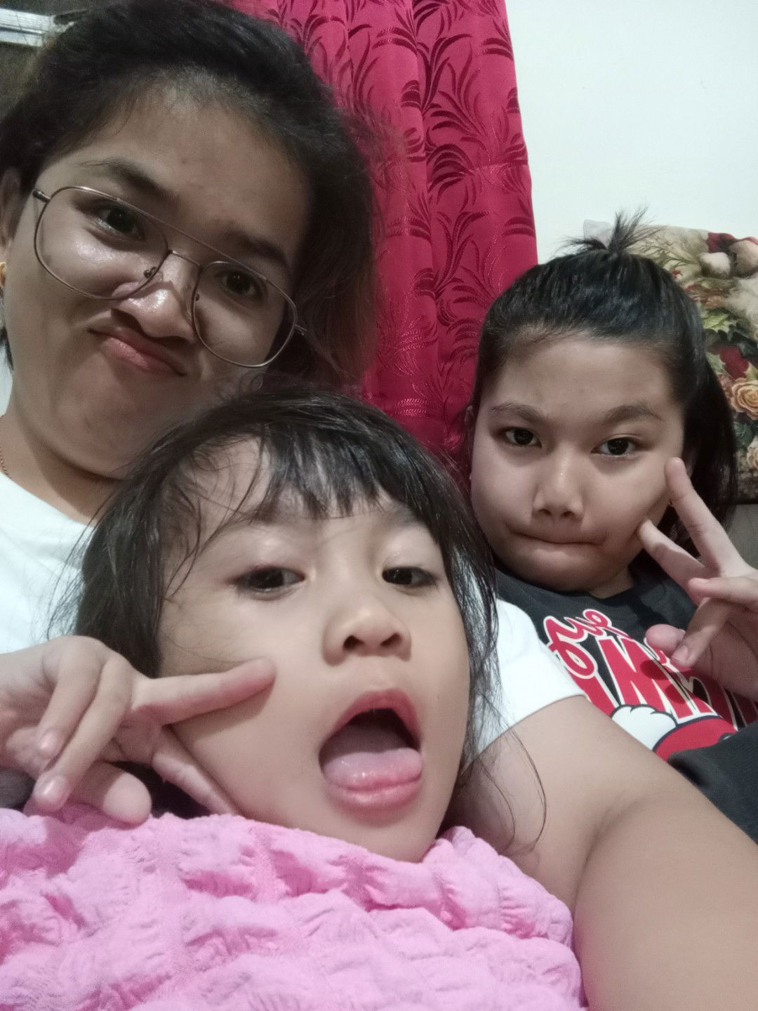 Anna Theresa Diones profile icon