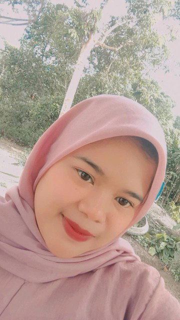 Lala Apriyanti profile icon