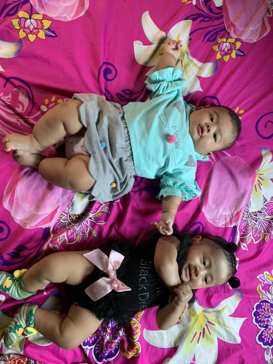 Mana cewek mana cowok ?