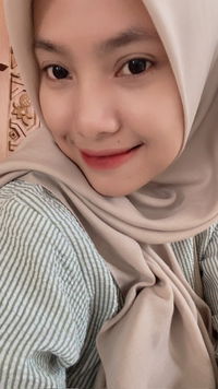 Khofifah Aprillia profile icon