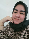Putri Indah Lestari profile icon