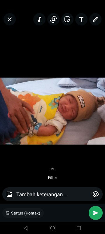 Adinda Putri Rahayu profile icon