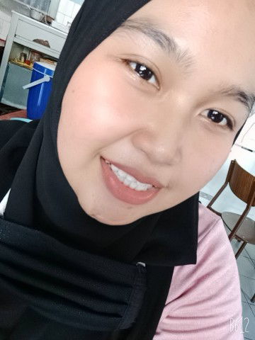 Nur hayati profile icon