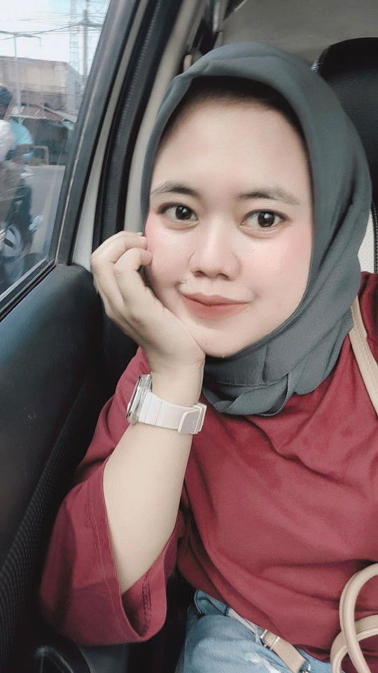 Bella fitriliya profile icon