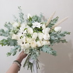 Yati Octaviani profile icon