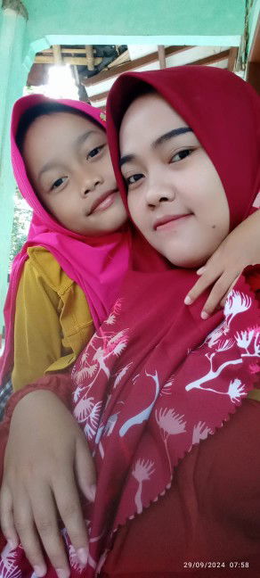 santy almira profile icon