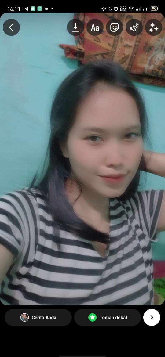 Ivana Yolandita Melania profile icon